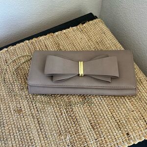 Betsey Johnson Clutch with Detachable Gold Chain